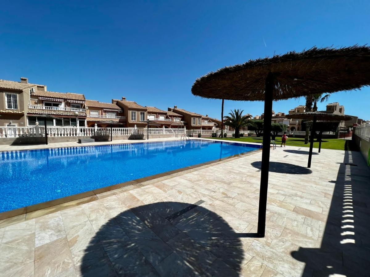 Casa Canarias En Alicante, Playa Y Piscina Гран-Алакант Экстерьер фото